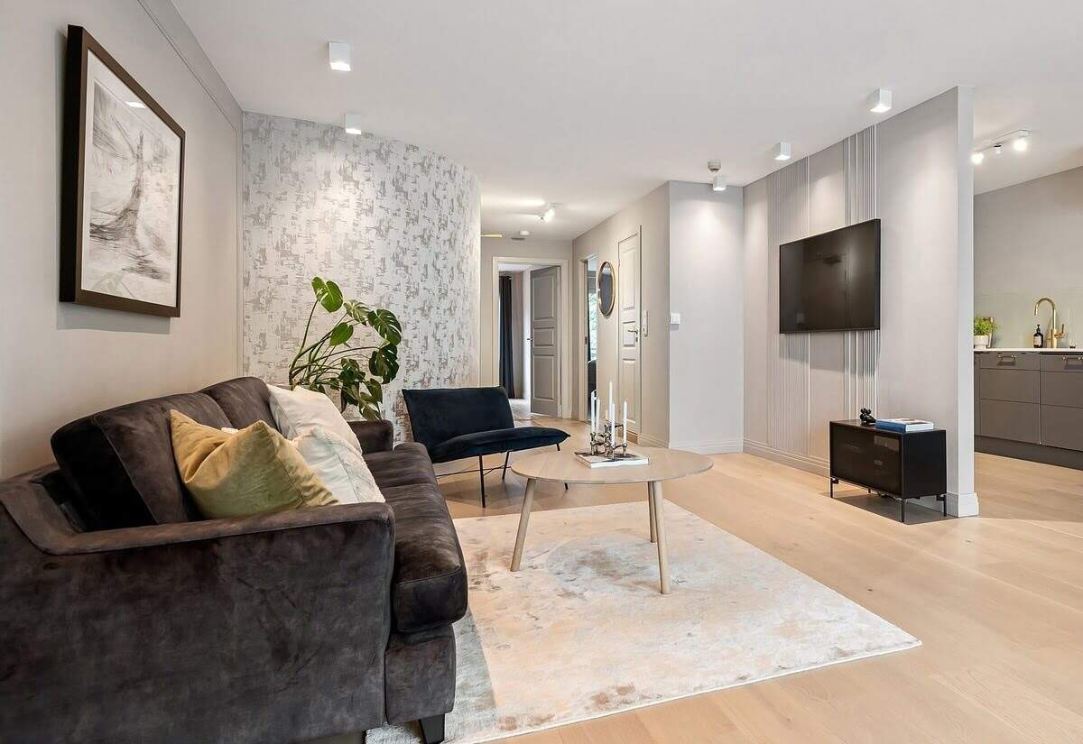 Can You Refinish Engineered Hardwood Floors